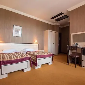 rike-park.alltbilisihotels.com/